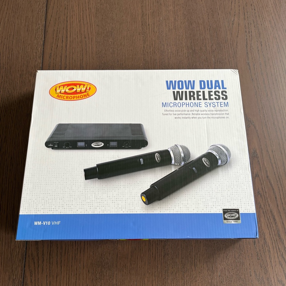 WOW Cordless Dual Microphone system